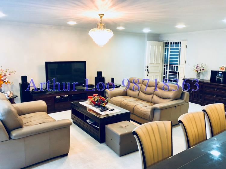 Bukit Batok West Avenue 5 thumbnail photo